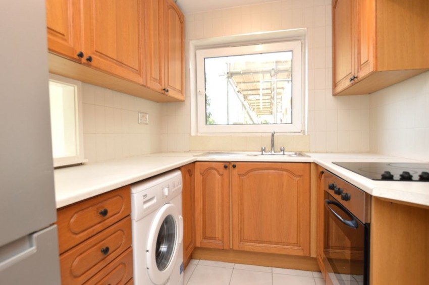 Images for 2 Bedroom Apartment, Ferndale Close, Tunbridge Wells