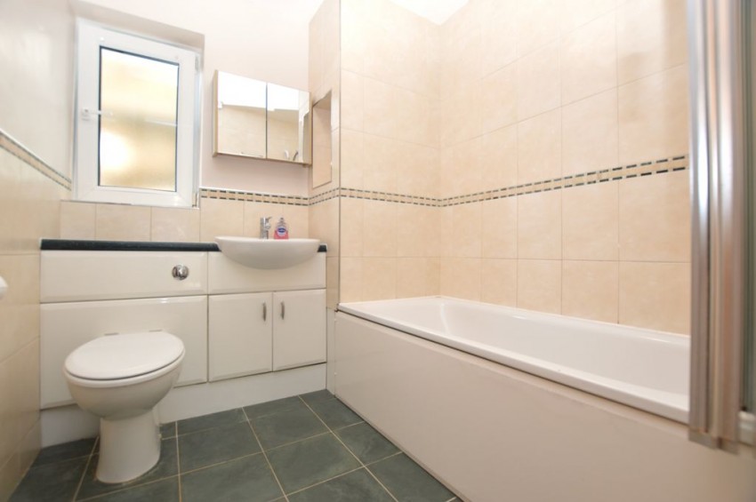 Images for 2 Bedroom Apartment, Ferndale Close, Tunbridge Wells