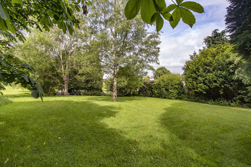 Images for 2 Bedroom Apartment, Ferndale Close, Tunbridge Wells