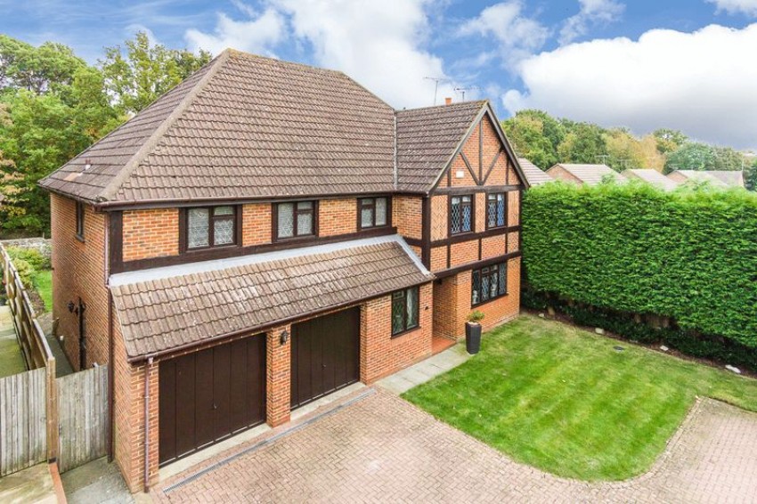 Images for 5 Bedroom 3 Bathroom Detached House, Acer Avenue, Tunbridge Wells