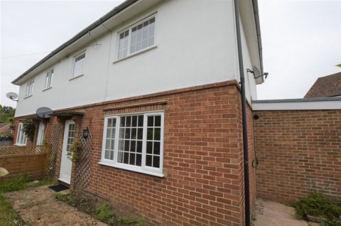 3 Bedroom Semi-Detached House, Hillingdon Rise, Sevenoaks