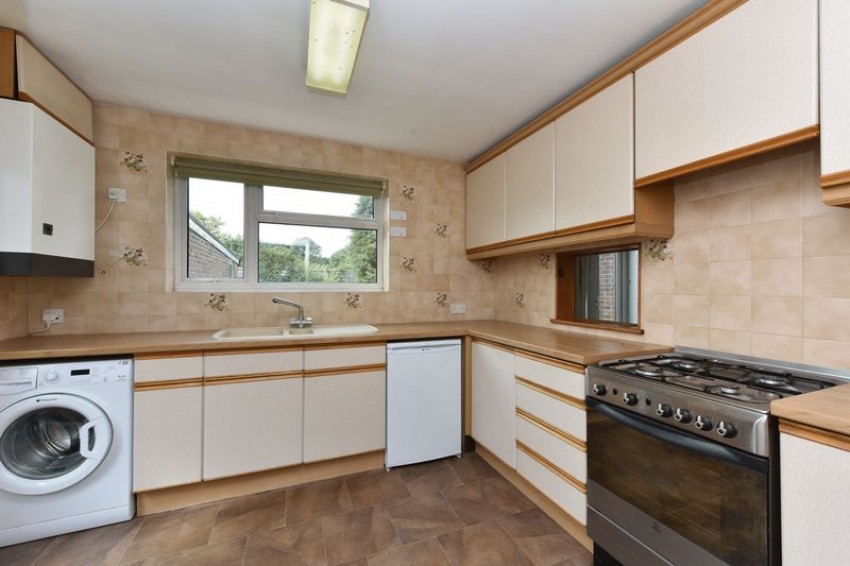 Images for 3 Bed Semi-Detached House in Quiet Cul-De-Sac, Cleves Road, Kemsing, Sevenoaks