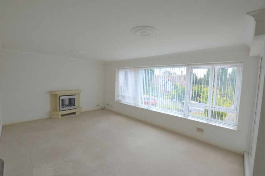 Images for 2 Double Bedroom Ground Floor Flat with Garage En Block - Carlisle Road, Eastbourne