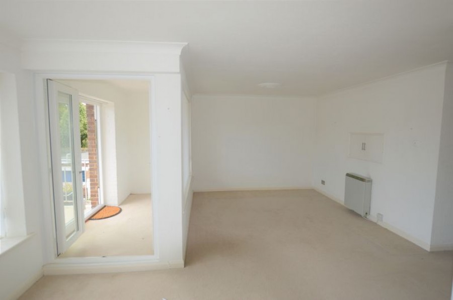 Images for 2 Double Bedroom Ground Floor Flat with Garage En Block - Carlisle Road, Eastbourne