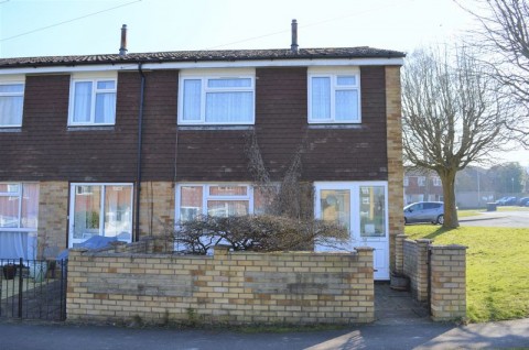 3 Bedroom End of Terrace House in Quiet Road for Sale, Willow Tree Road, TN2 5PU