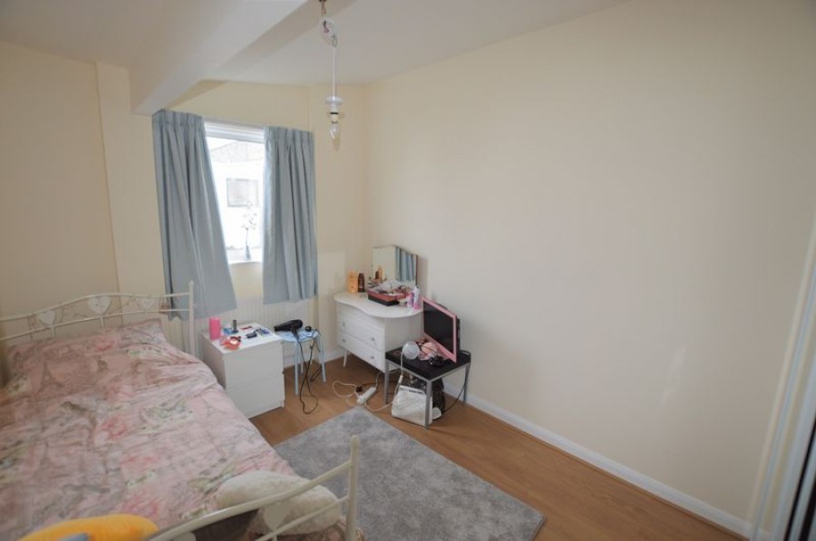 Images for Two Double Bedroom Flat with Balcony, Kempton Walk, CR0 7XG - NO TENANT FEES!