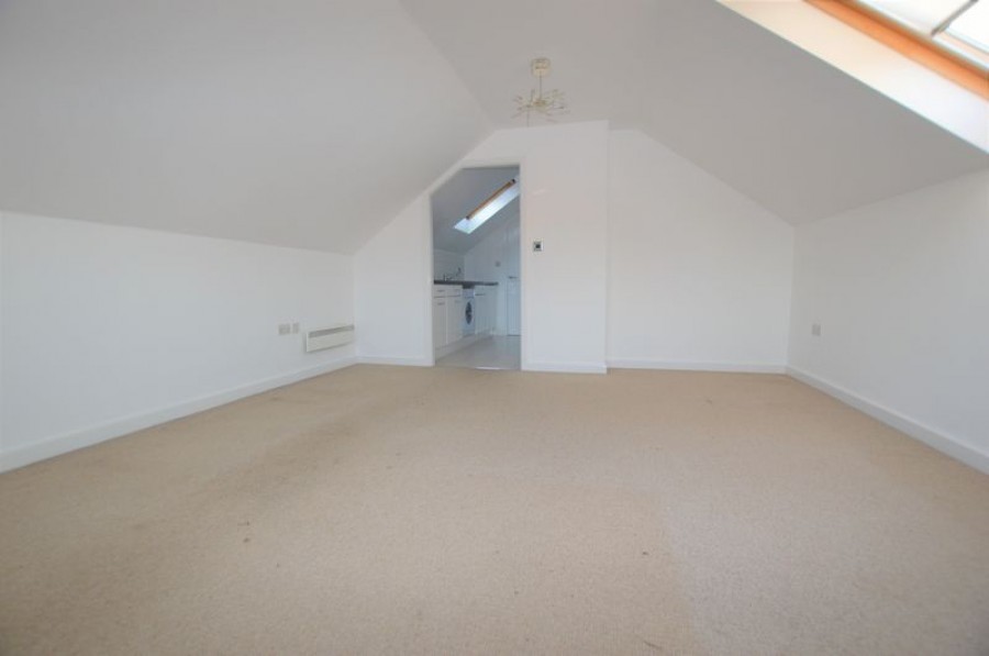 Images for Spacious Modern One Bedroom Flat with Parking, Lyons Crescent, Tonbridge