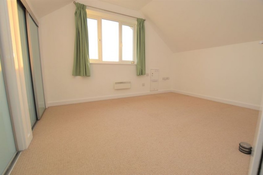 Images for Spacious Modern One Bedroom Flat with Parking, Lyons Crescent, Tonbridge