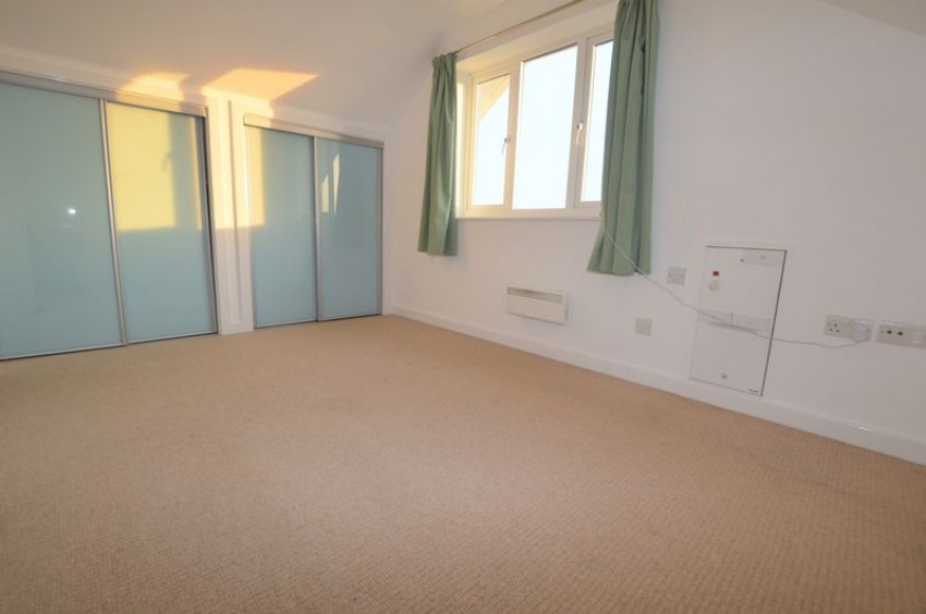 Images for Spacious Modern One Bedroom Flat with Parking, Lyons Crescent, Tonbridge